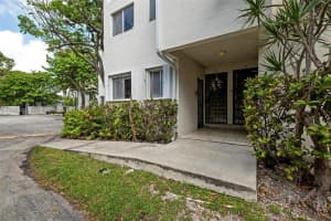 1916 SW 17th Ave APT 34, Miami, FL 33145, - MLS#A11997303