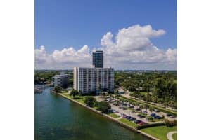 880 Ne 69th St 11m, Miami