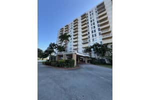 880 NE 69th St APT 11M, Miami, FL 33138, - MLS#A11997307