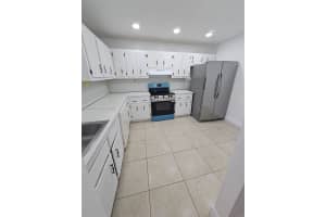 8633 Sw 137 Avenue 8633 Miami, FL 33183 - MLS#A11997341