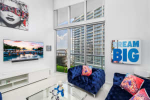 475 Brickell Ave APT 2811, Miami, FL 33131, - MLS#A11997348