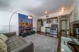 601 11th St APT 206, Miami Beach, FL 33139, - MLS#A11997355