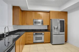 3340 NE 190th St APT 503, Aventura, FL 33180, - MLS#A11997358