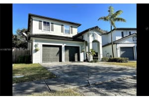 343 Ne 36th Terrace, Homestead