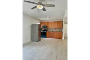 221 SW 9th Ave #1, Miami, FL 33130, - MLS#A11997378