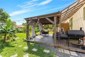 1601 N 16th Ct Hollywood, FL 33020 - MLS#A11997390