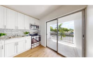 2463 Coral Wy #21, Miami, FL 33145, - MLS#A11997392