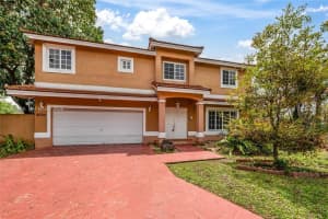 8724 Nw 189th Terrace, Hialeah, Fl 33018, Hialeah