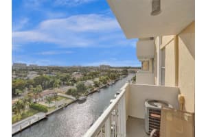 2020 NE 135th St APT 906, North Miami, FL 33181, - MLS#A11997406