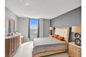 2020 NE 135th St APT 906, North Miami, FL 33181, - MLS#A11997406