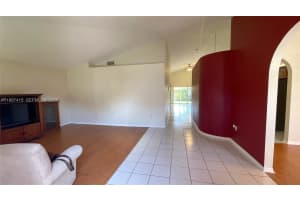 19011 NW 79th Ct, Hialeah, FL 33015, Sold 06/15/26