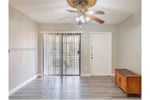6545 W 27th Ct Apt 24-47, Hialeah, FL 33016, - MLS#A11997452