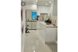 6901 Cypress Rd APT B17, Plantation, FL 33317, - MLS#A11997462