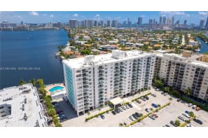 2841 NE 163rd St APT 1002, North Miami Beach, FL 33160, - MLS#A11997465