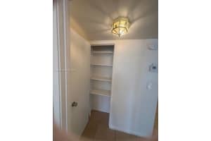 1680 NE 191st St Apt 214-2, Miami, FL 33179, - MLS#A11997466