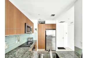 1050 Brickell Ave 2722 Miami, FL 33131 - MLS#A11997503