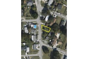 17709 Sw 102nd Ave Miami, FL 33157 - MLS#A11997513