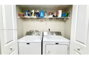 B, 8323 Lake Dr APT 402, Doral, FL 33166, - MLS#A11997518