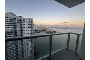 1155 Brickell Bay Dr 2908, Miami