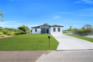 2924 5th St SW, Lehigh Acres, FL 33976, - MLS#A11997624