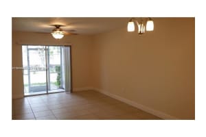 438 NE 210th Cir Terrace Apt 103-4b, Miami, FL 33179, - MLS#A11997625