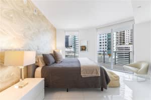 1300 Brickell Bay Dr APT 1010, Miami, FL 33131, - MLS#A11997646
