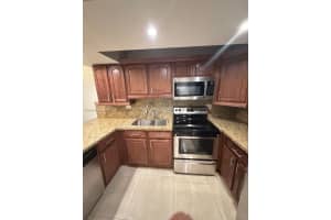 100 Lakeview Dr APT 115, Weston, FL 33326, - MLS#A11997654