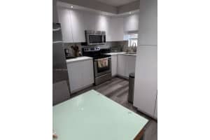 691 S Hollybrook Dr APT 202, Pembroke Pines, FL 33025, - MLS#A11997659