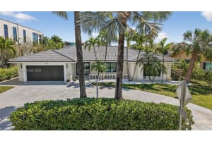 607 Layne Blvd Hallandale Beach, FL 33009 - MLS#A11997666