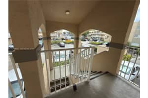2630 W 76th St APT 201, Hialeah, FL 33016, - MLS#A11997693