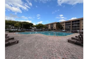 17000 NW 67th Ave APT 115, Hialeah, FL 33015, - MLS#A11997708