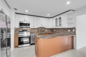 14755 Sw 82nd Ter, Miami