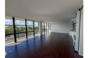 1000 Parkview Dr APT 531, Hallandale Beach, FL 33009, - MLS#A11997730