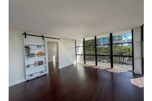 1000 Parkview Dr APT 531, Hallandale Beach, FL 33009, - MLS#A11997730