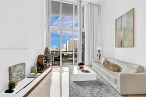 465 Brickell Ave APT 1406, Miami, FL 33131, - MLS#A11997739