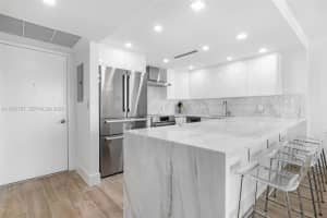 5701 Collins Avenue 1707, Miami Beach, Fl 33140, Miami Beach 5701 Collins Avenue 1707, Miami Beach, Fl 33140, Miami Beach