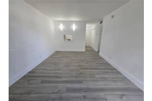 4550 NW 9th St #304e, Miami, FL 33126, - MLS#A11997787