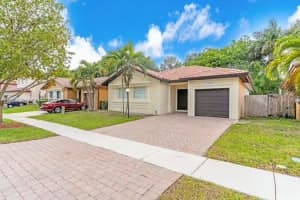 4127 NE 30th St, Homestead, FL 33033, - MLS#A11997823