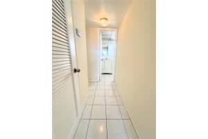 8200 Sunrise Lakes Blvd APT 207, Sunrise, FL 33322, - MLS#A11997829