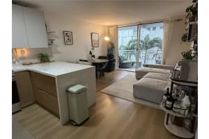 1666 Ave 305 , Miami Beach, FL 33139 - MLS#A11997868