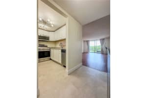 2935 Ne 163rd St 4t North Miami Beach, FL 33160 - MLS#A11997885