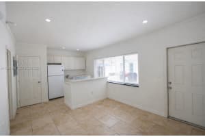 572 NE 67th St APT 5, Miami, FL 33138, - MLS#A11997913