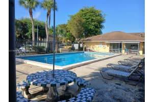 15659 Sw 73rd Cir Ter 5-9 Miami, FL 33193 - MLS#A11997916