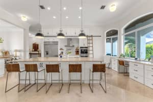 8111 SW 178th St, Palmetto Bay, FL 33157, - MLS#A11997926