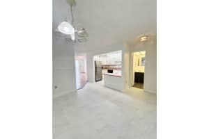 7300 NW 17th St APT 216, Plantation, FL 33313, - MLS#A11997927