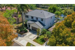 1317 Chenille Cir, Weston, FL 33327, - MLS#A11997953