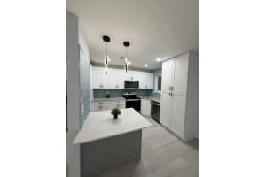 2041 NW 81st Ave APT 426, Pembroke Pines, FL 33024, - MLS#A11998020