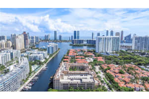 3001 NE 185th St APT 411, Aventura, FL 33180, - MLS#A11998021
