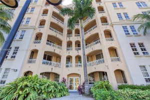 3001 NE 185th St APT 411, Aventura, FL 33180, - MLS#A11998021