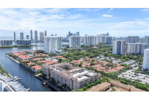 3001 NE 185th St APT 411, Aventura, FL 33180, - MLS#A11998021